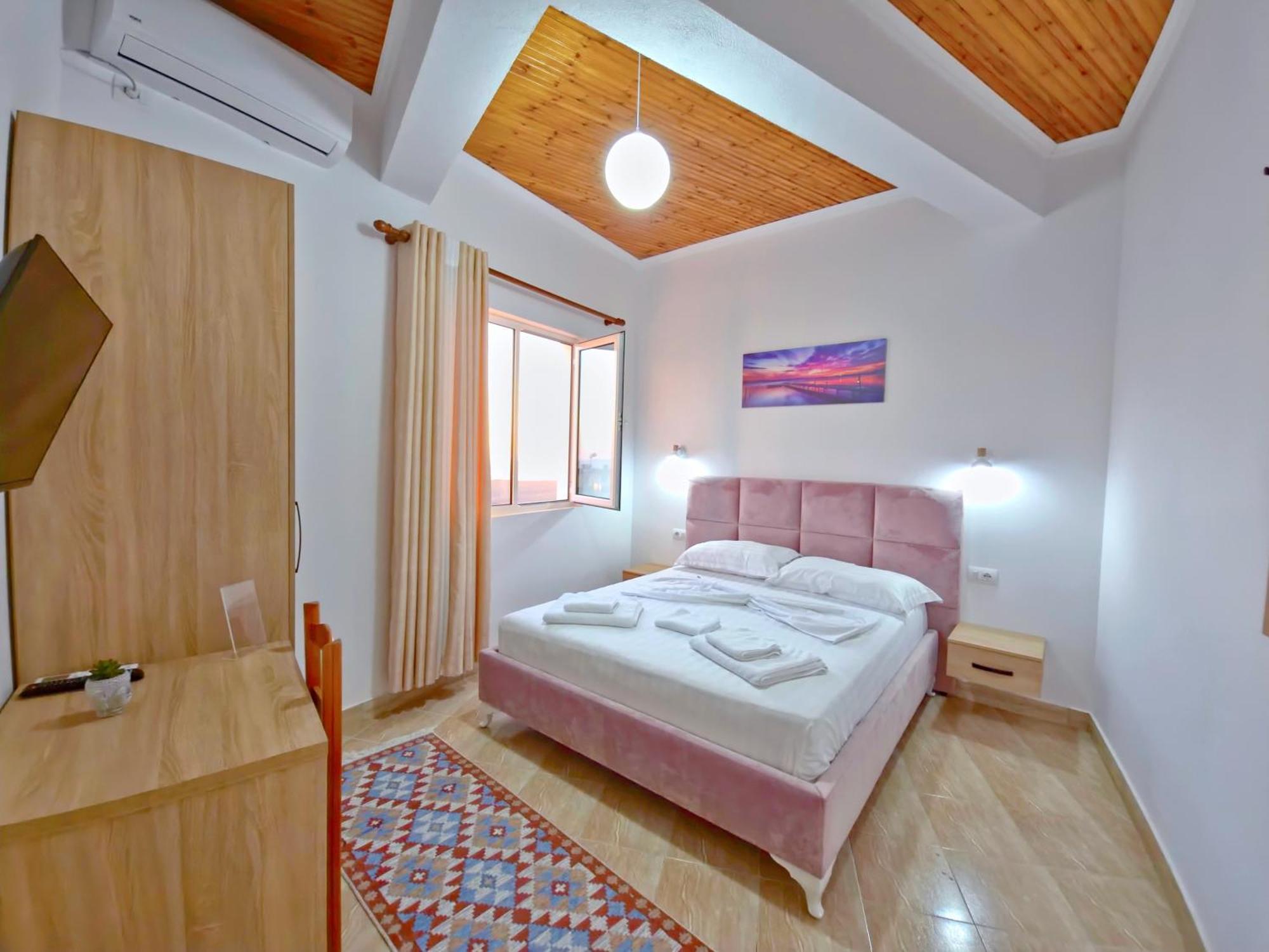 Enma Rooms Kruje Bagian luar foto